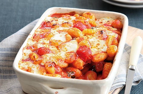 Gnocchi bake with tomatoes, basil and mozzarella