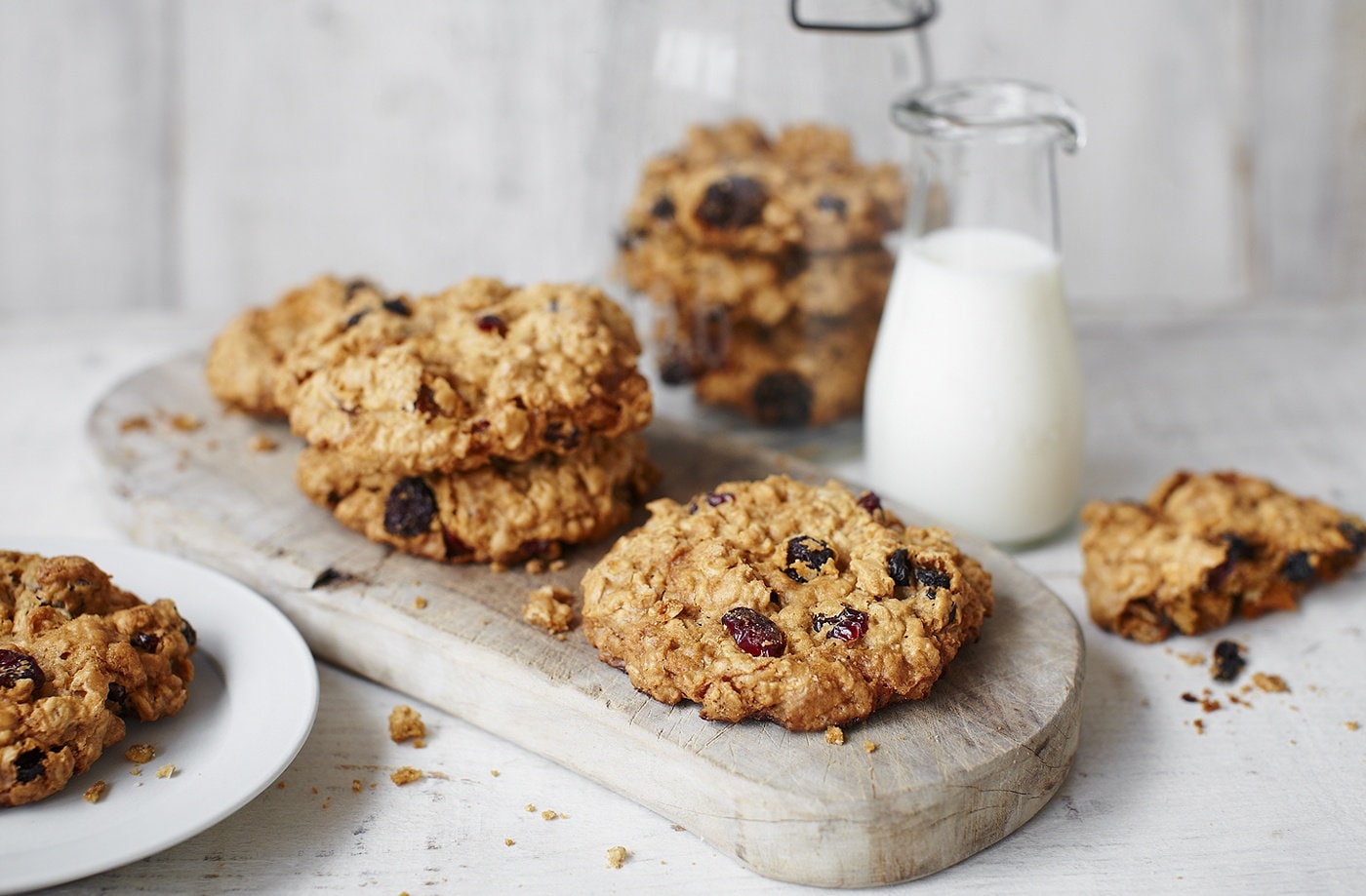 Super fruit oat cookies