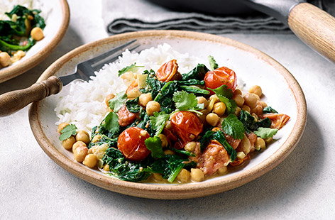 Fresh tomato and chickpea curry