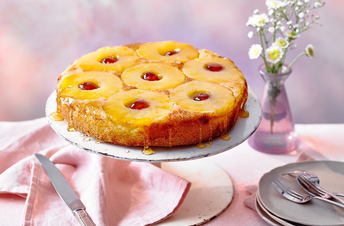 Pineapple upside down cake