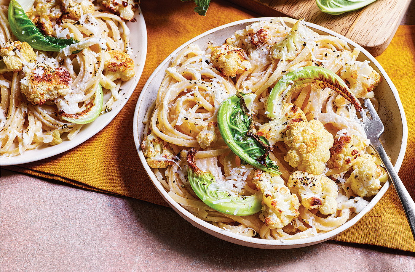 Cauliflower cacio e pepe linguine