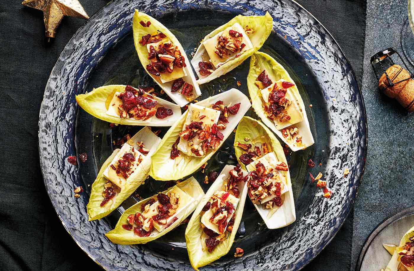 Brie chicory cups