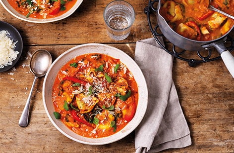 Image of "Tortellini vegetable soup"