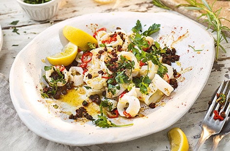 Image of "Sticky garlic squid "
