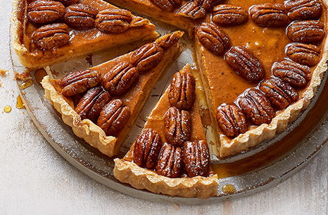 Image of "Pumpkin and pecan pie"