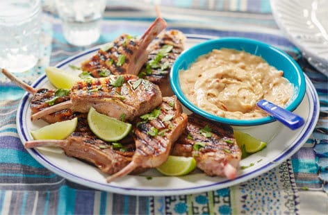 Image of "BBQ lamb chops with satay sauce"