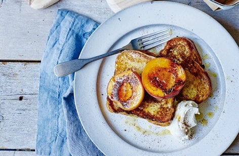Image of "Caramelised peaches on vanilla brioche"