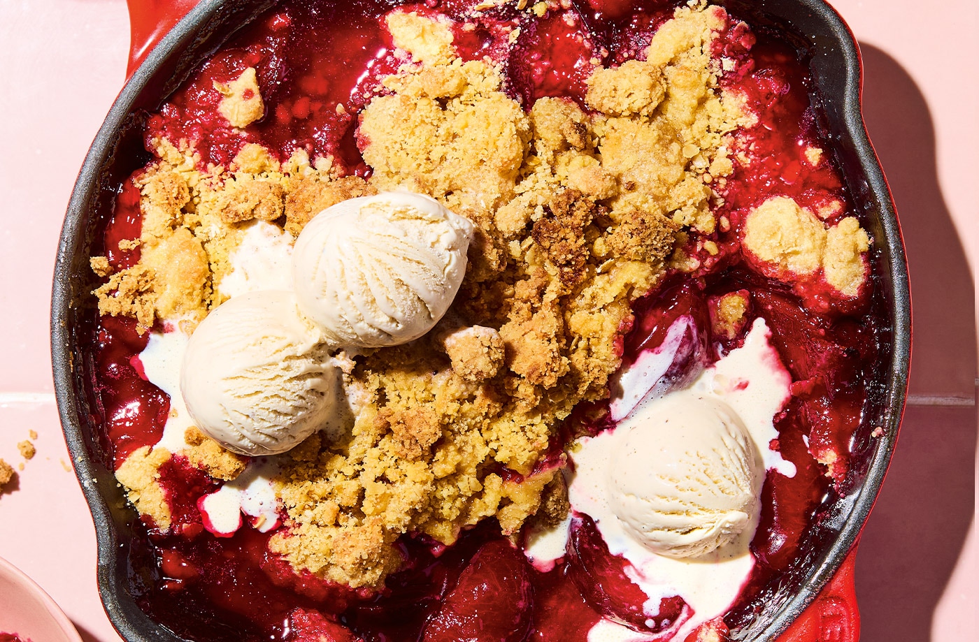 1400x919_Plum-ginger-custard-crumble