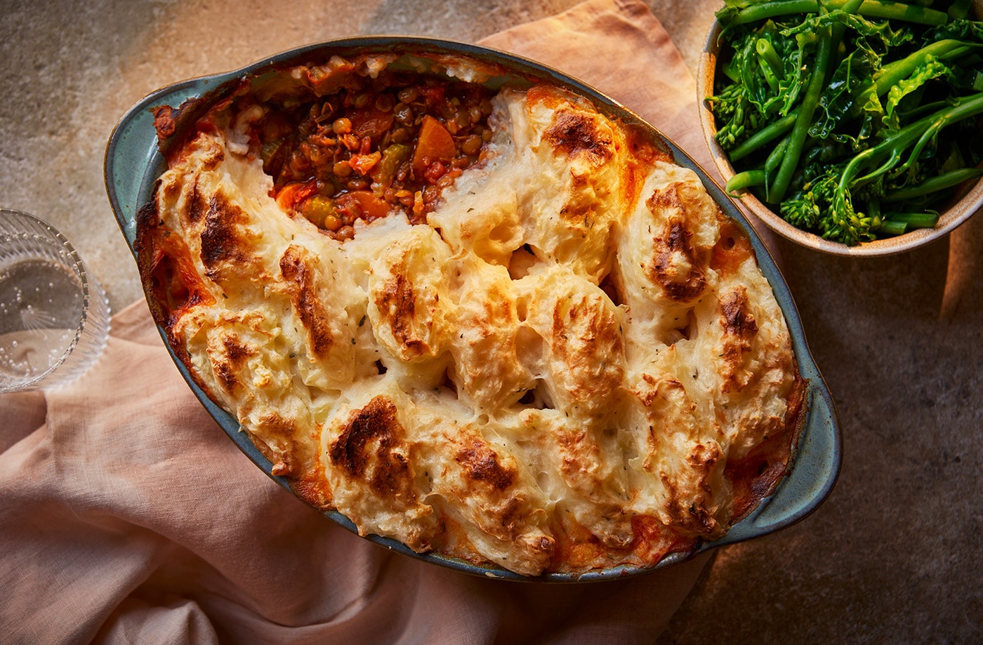 Lentil shepherd's pie with garlic and herb mash