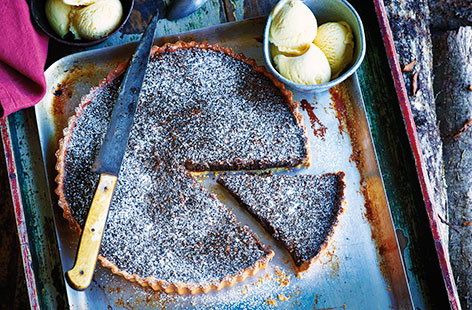 Image of "Treacle toffee tart"