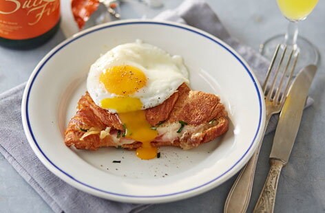 Image of "Croissant Croque madame "
