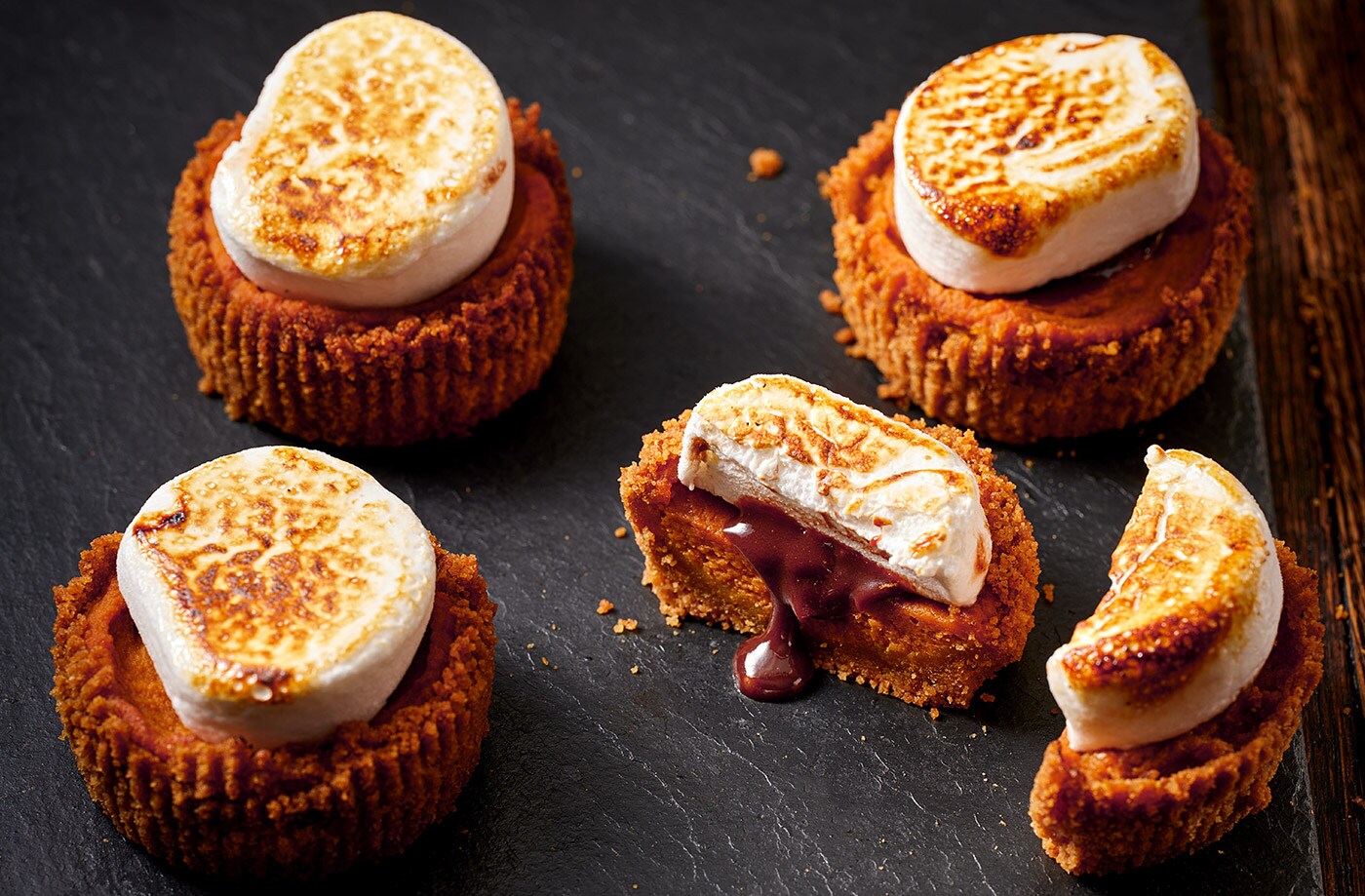 Pumpkin s'mores bites