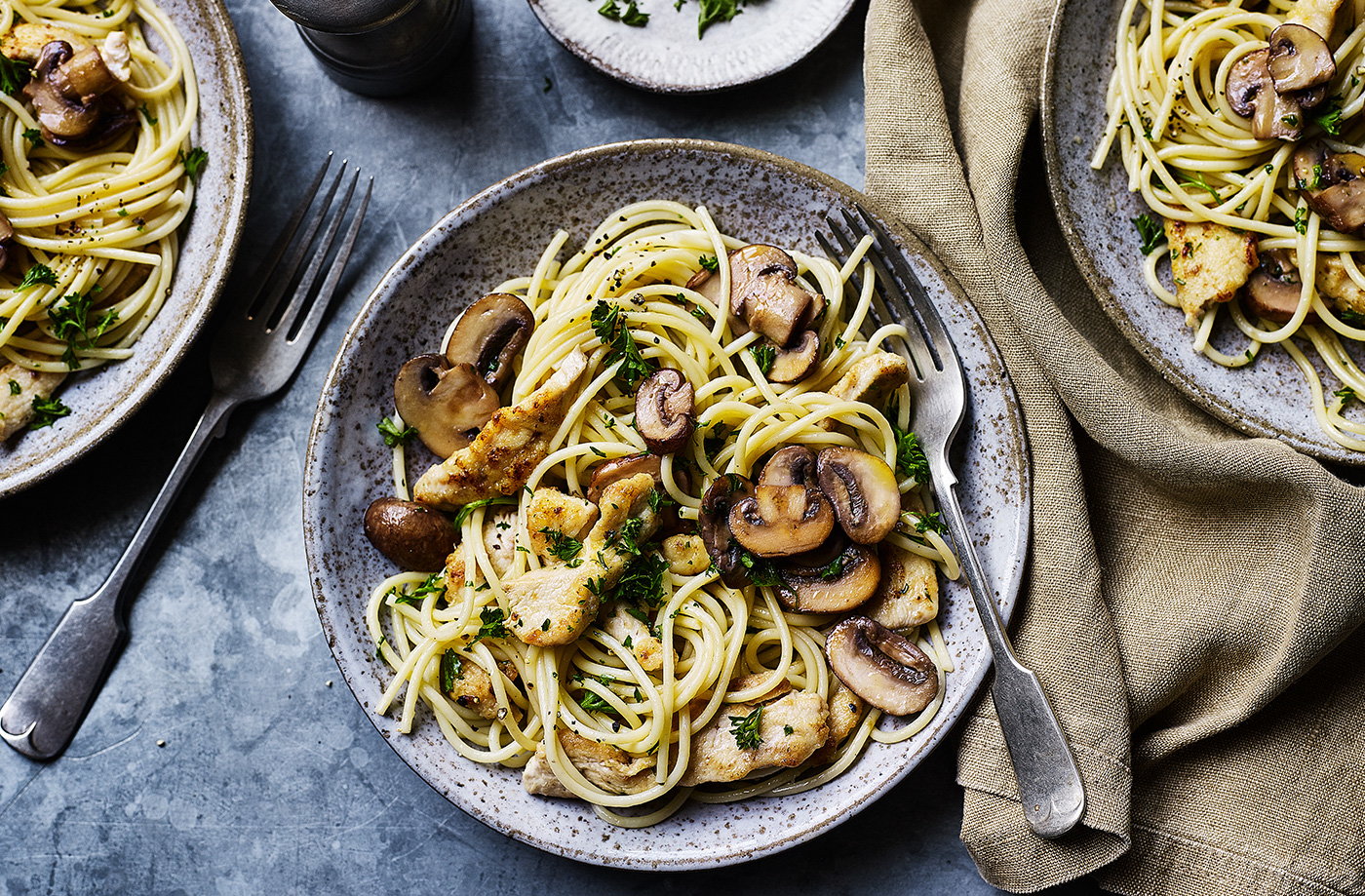 Garlic mushroom and chicken spaghetti