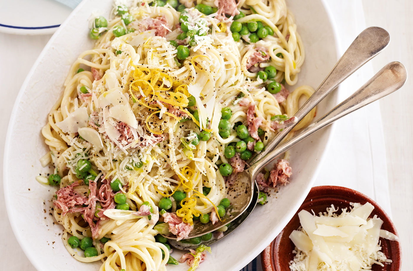 Ham and pea carbonara