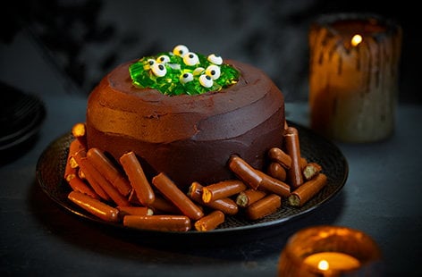 Image of "Cheat's cauldron cake"