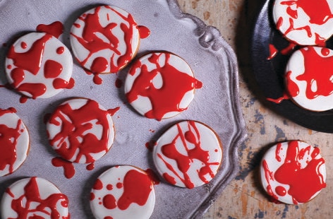 Image of "Blood-splattered gingerbread biscuits"
