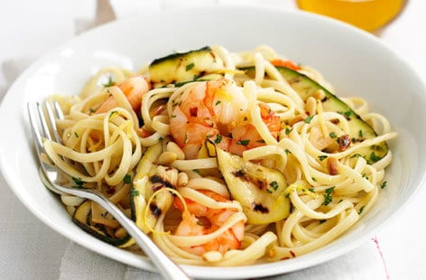 Image of "Prawn and courgette linguine"