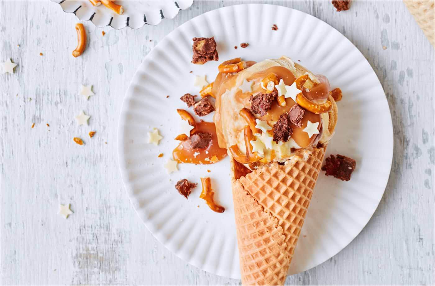 Salted caramel cones