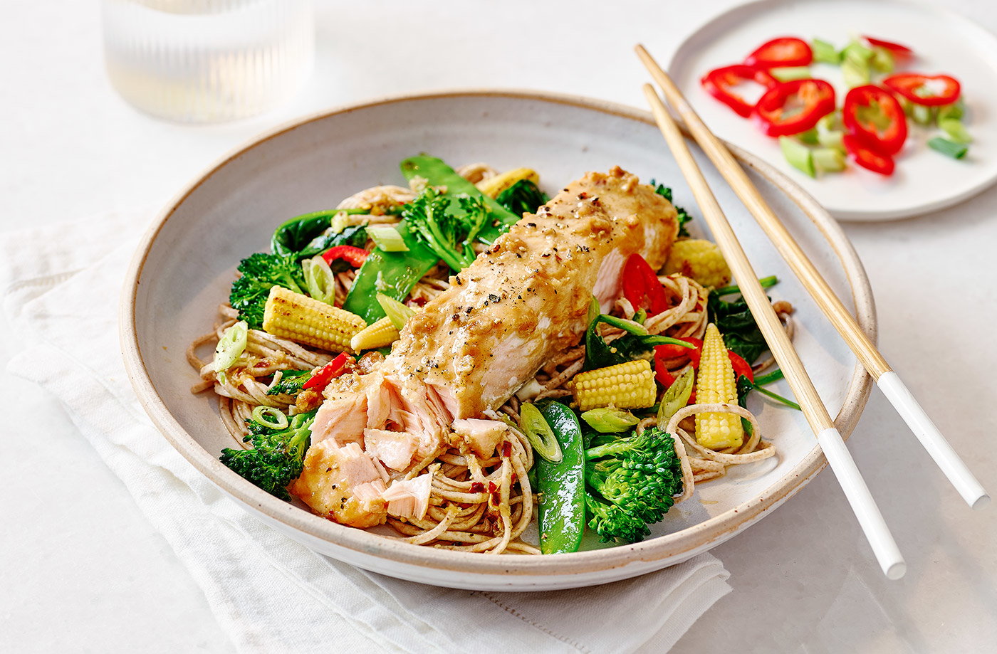 Peanut salmon noodles