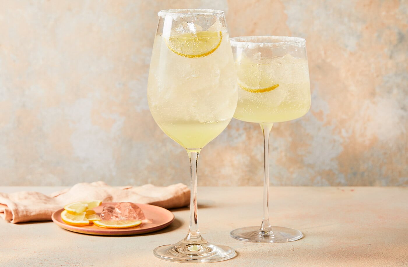 Limoncello sherbet spritz
