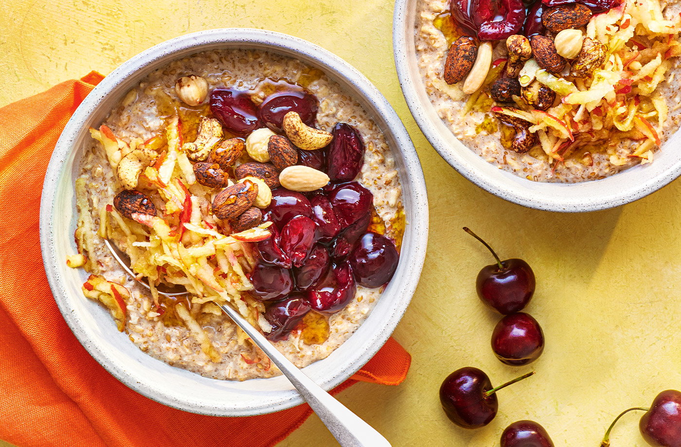 Nutty cherry overnight oats