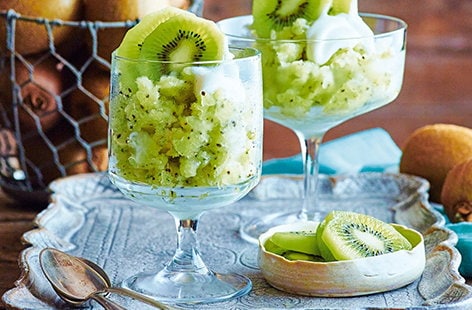 Image of "Kiwi, mint and lime granita"