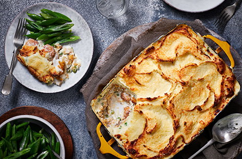 Image of "Fish finger and pea pie"