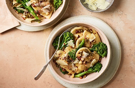 Image of "Sage and brown butter sauce with toasted hazelnuts"