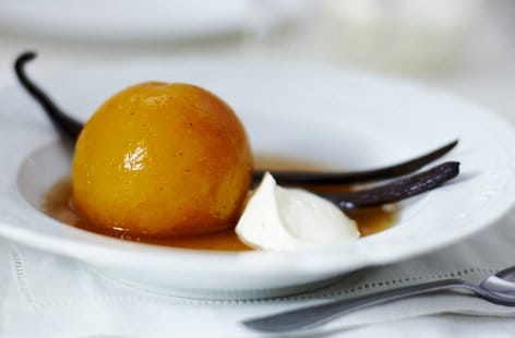 Vanilla poached peaches