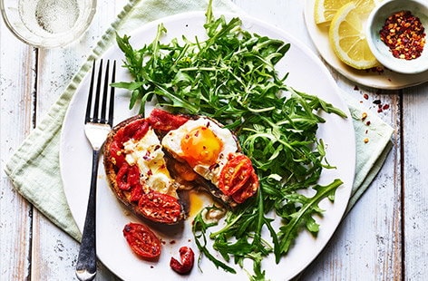 Image of "Smoky egg-stuffed mushrooms"