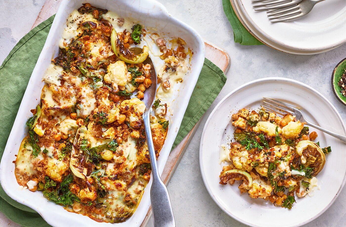 Cauliflower, kale and chickpea cheese