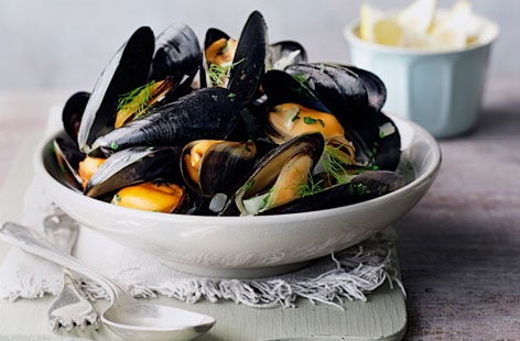 Image of "Moules marinière with fennel"