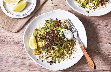 Image of "Red lentil and spinach korma"