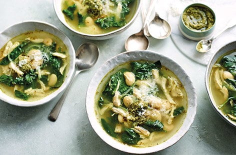 Image of "Pesto chicken soup"