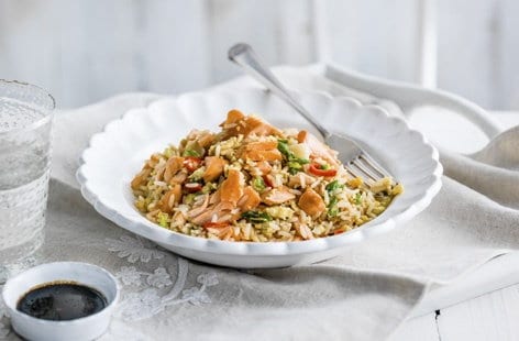Image of "Salmon egg-fried rice"