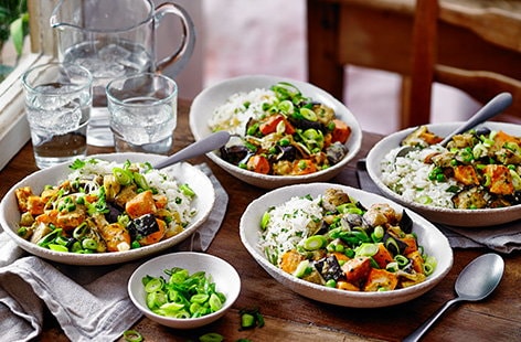 Image of "Tray-roasted sweet potato and aubergine curry "