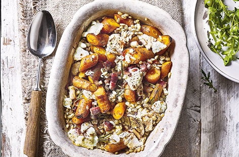 Image of "Pearl barley, bacon and carrot one-pot"