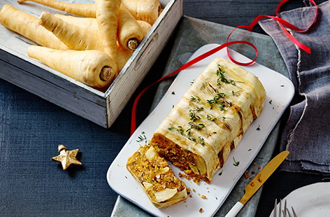 Image of "Parsnip, chickpea and apricot nut roast"