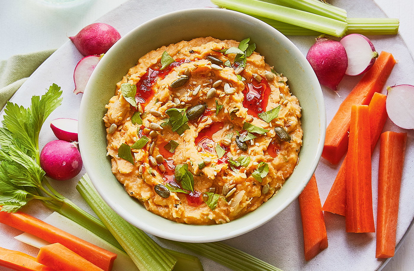 Harissa and white bean dip