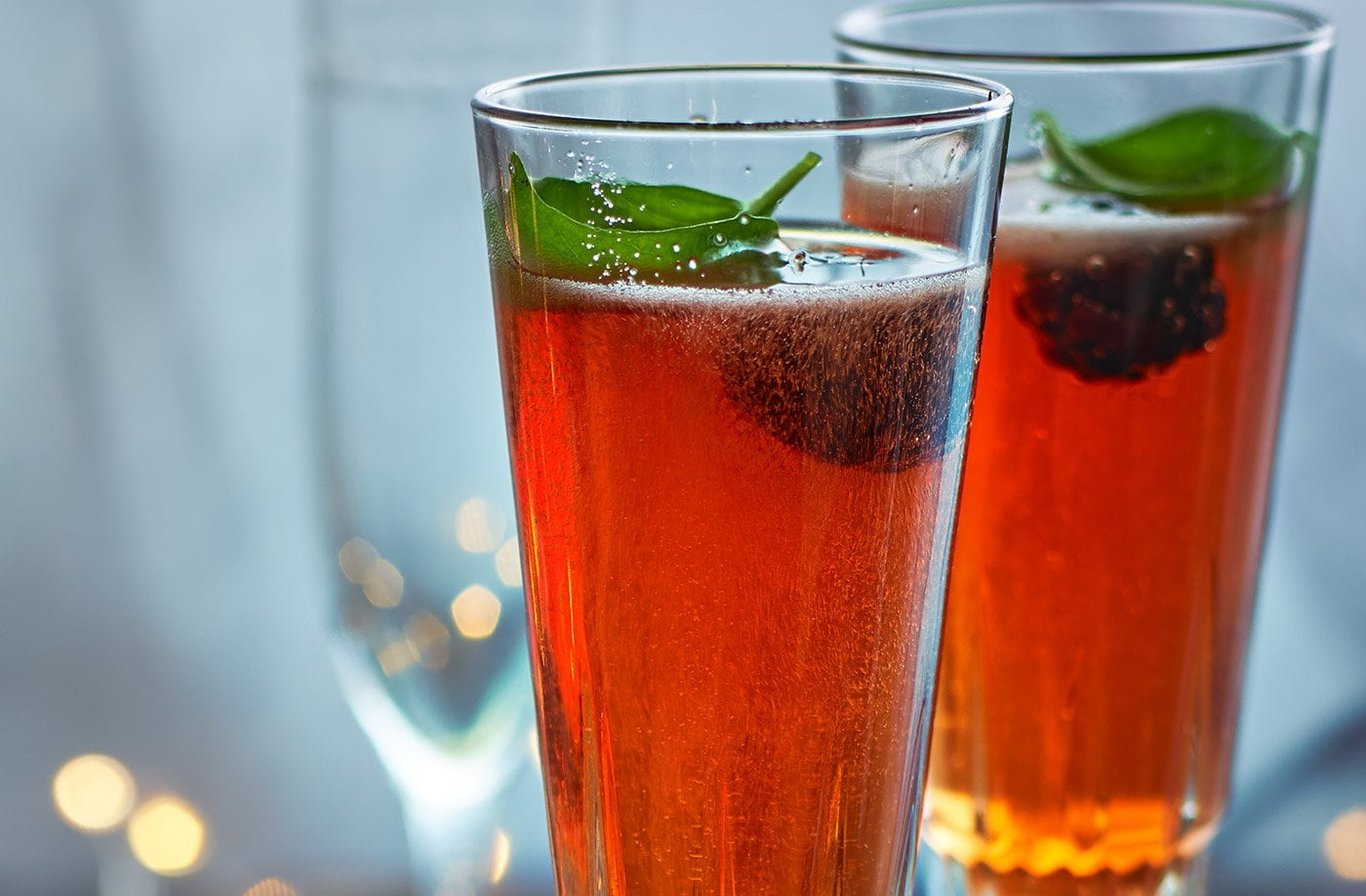 Sloe gin Royale