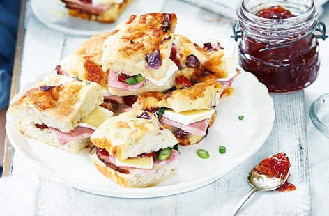 Image of "Brie, ham and chilli jam focaccia squares"