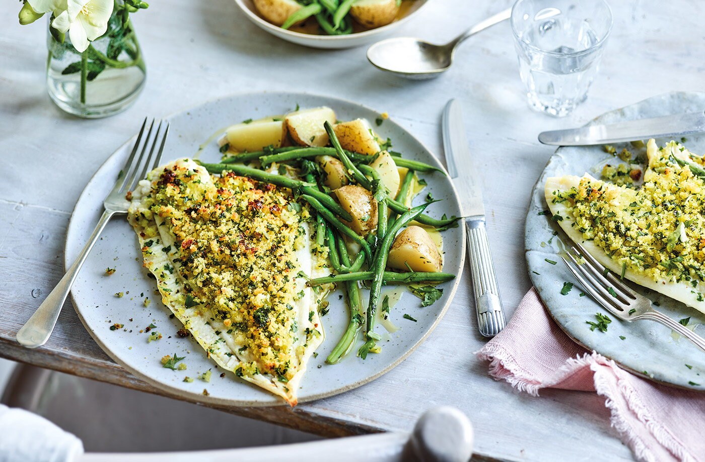 Plaice with lemon, garlic and parsley crust