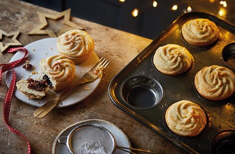 Image of "Viennese whirl mince pies"
