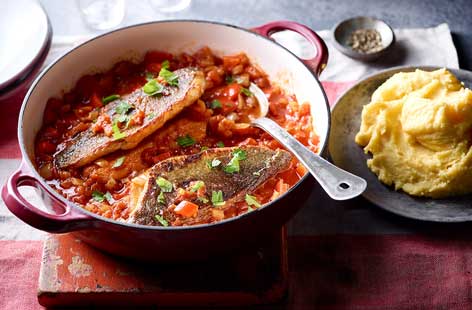 Sea bass in tomato sauce with pap