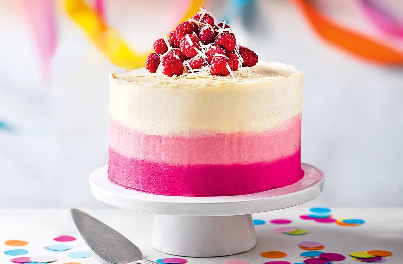 White chocolate and raspberry cake