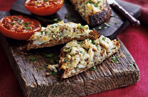 Image of "Smoked haddock rarebit with grilled tomatoes"