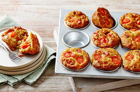 Image of "Bacon and tomato muffins"