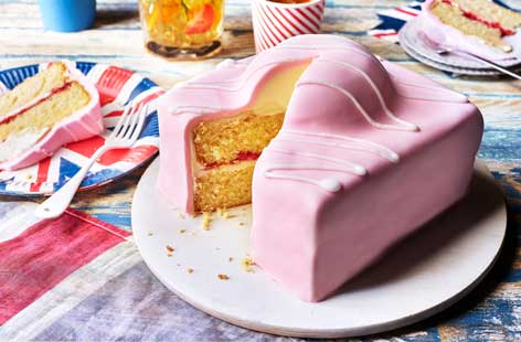 Image of "Giant fondant fancy"