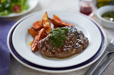 Image of "Chimichurri rump steak with paprika wedges "