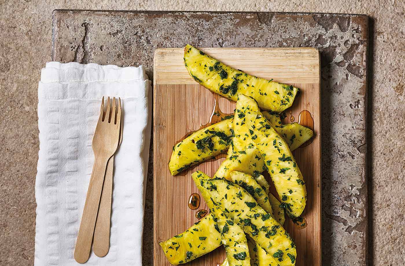 Pineapple with mint